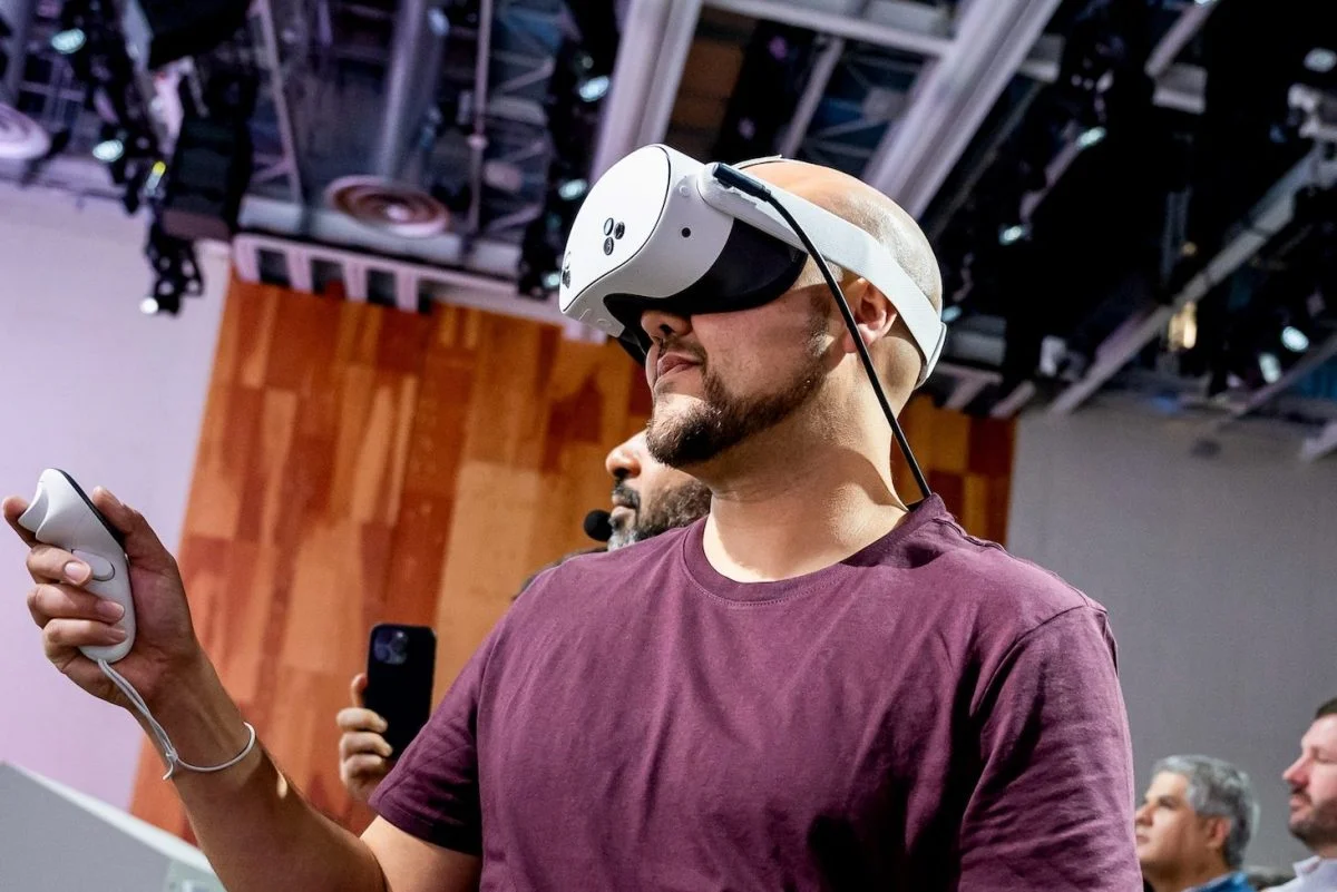 Meta is pausing its dream of sharing Quest’s Horizon OS with third-party headset makers