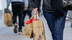 US economy grows at fastest pace in two years 
