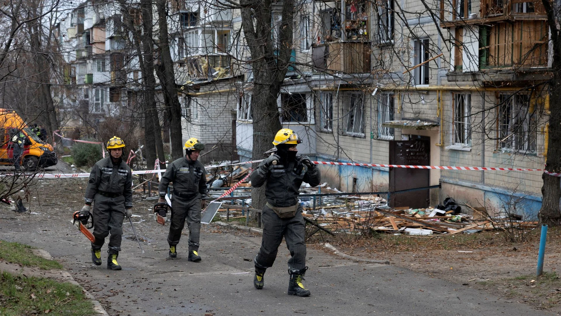 Ukraine and US agree new peace plan after Moscow hit by another deadly bombing