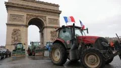 EU reaches South America trade deal after 25 years of talks 