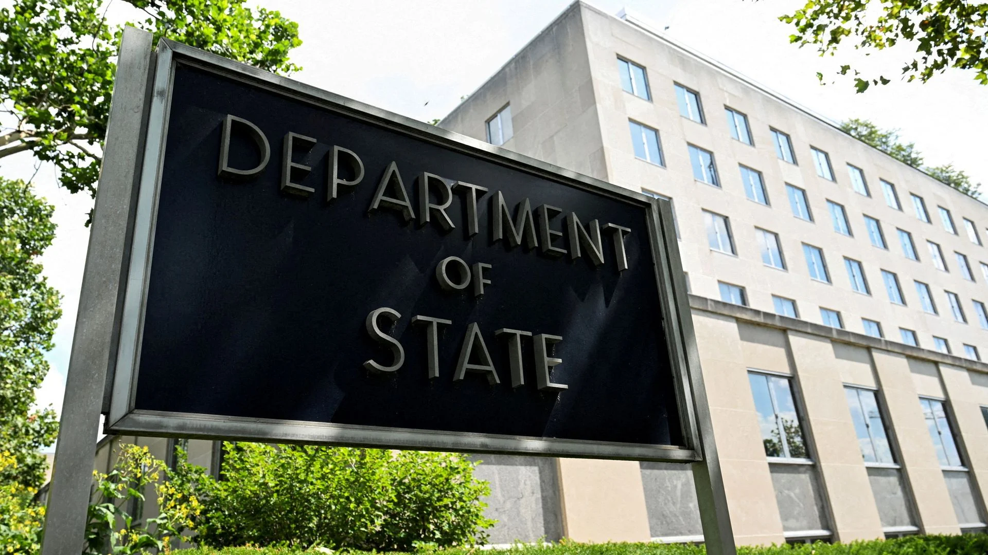 US to suspend immigrant visa processing for 75 countries