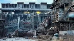 Factory explosion in China kills four, injures 84