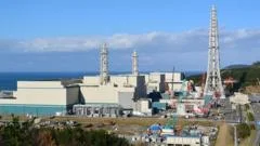 Japan suspends world's largest nuclear plant hours after restart