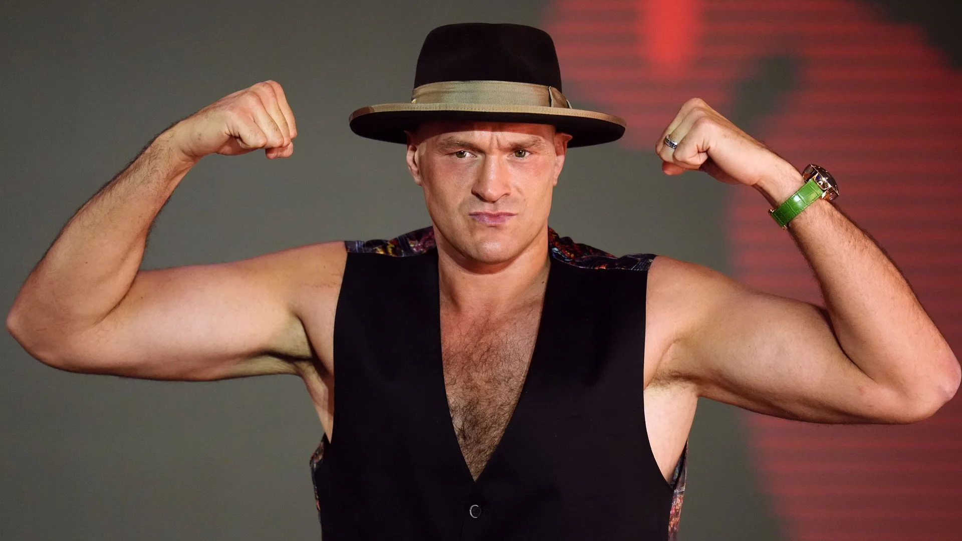 Tyson Fury announces comeback fight - and it'll screen on Netflix