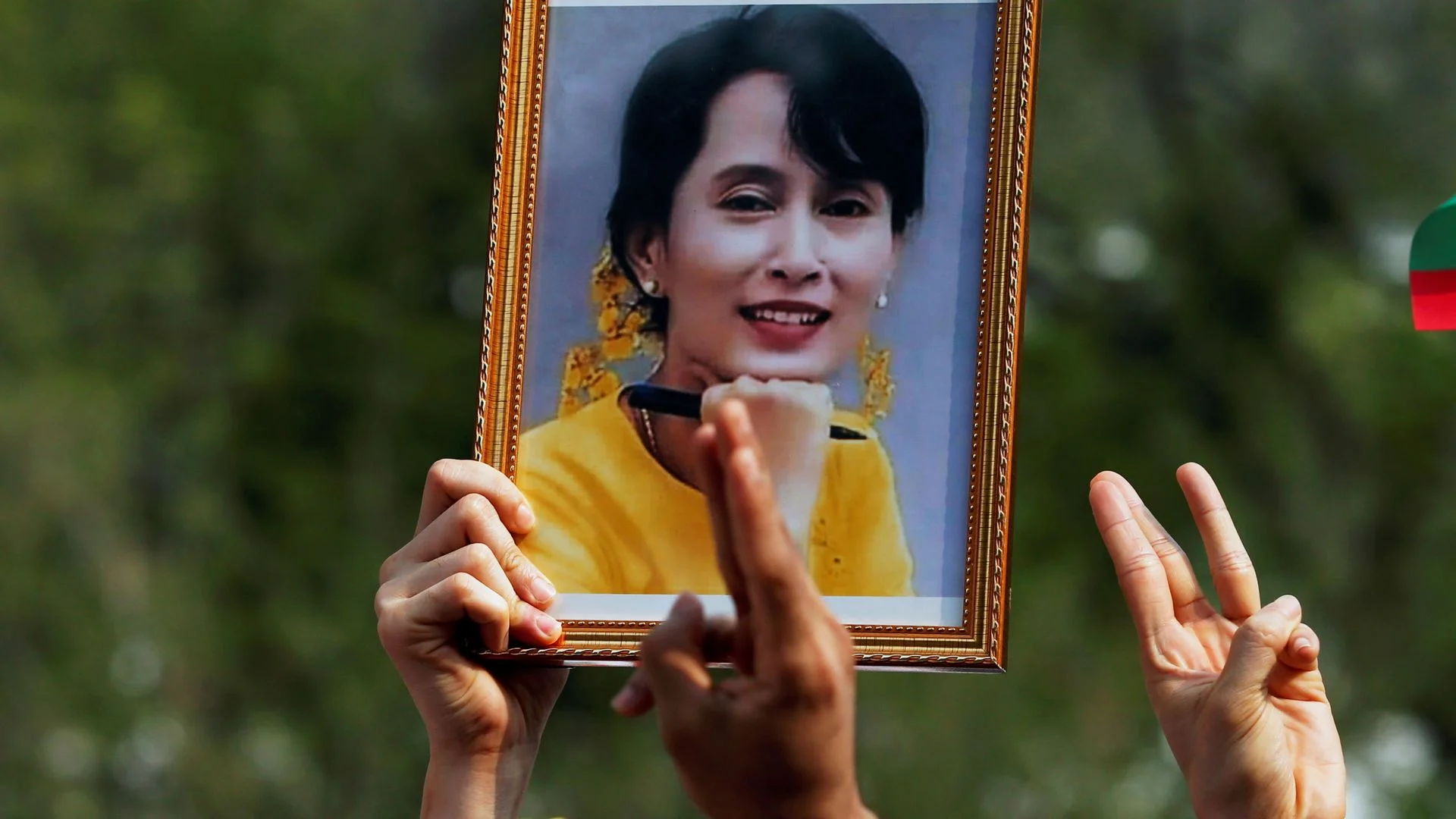 'Deepening crisis' in Myanmar, UK foreign secretary warns