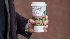 Starbucks bets on robots to brew a turnaround in customers
