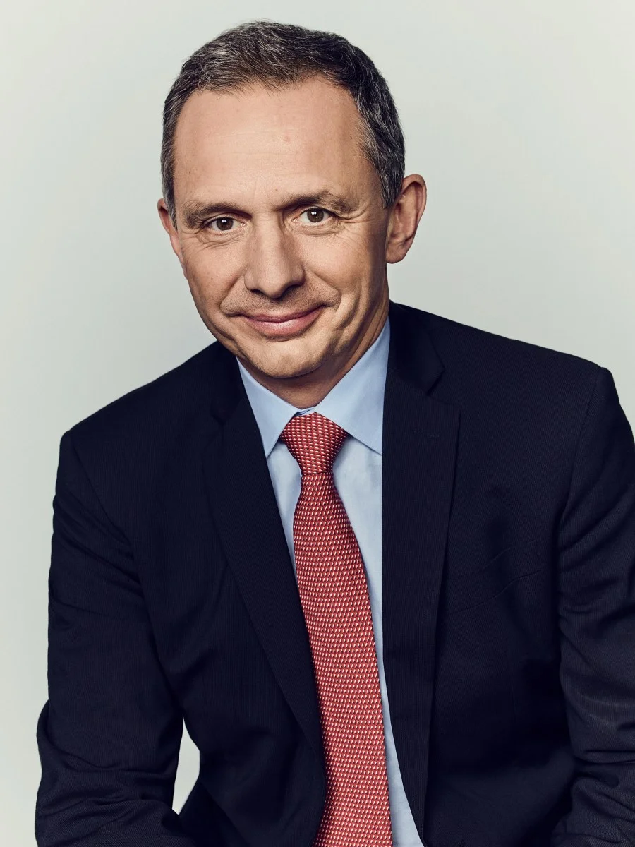 PayPal hires HP’s Enrique Lores as its new CEO