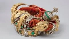 Louvre Museum crown left crushed but 'intact' after raid