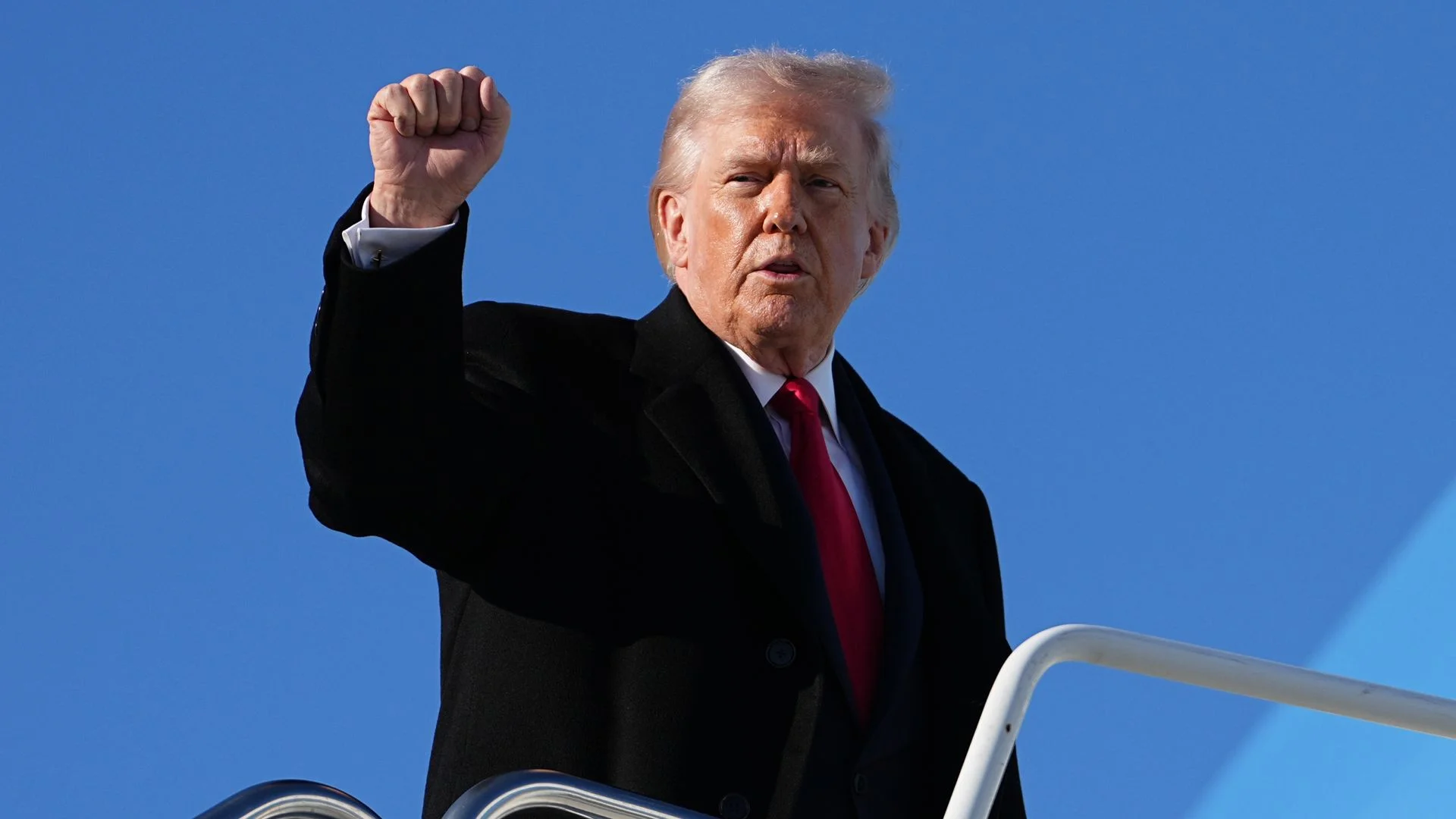 Trump says Iran regime change would be the 'best thing that could happen'