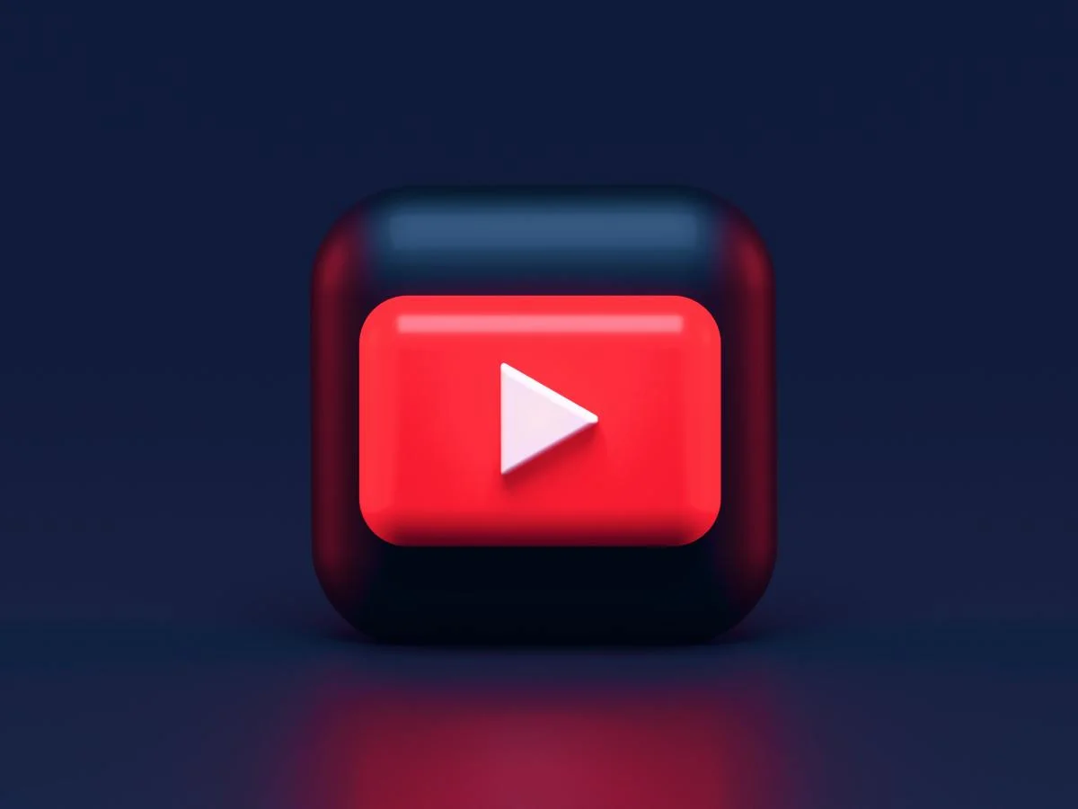YouTube’s latest experiment brings its conversational AI tool to TVs