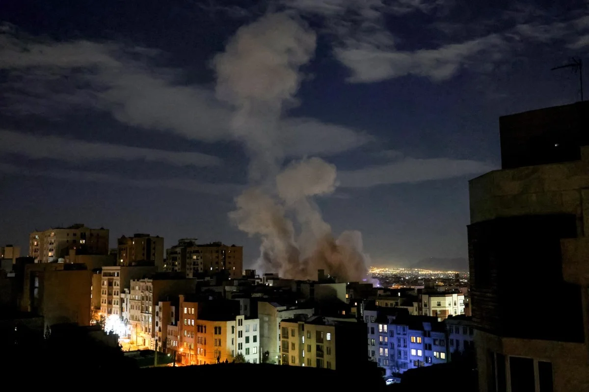 Hackers and internet outages hit Iran amid US air strikes