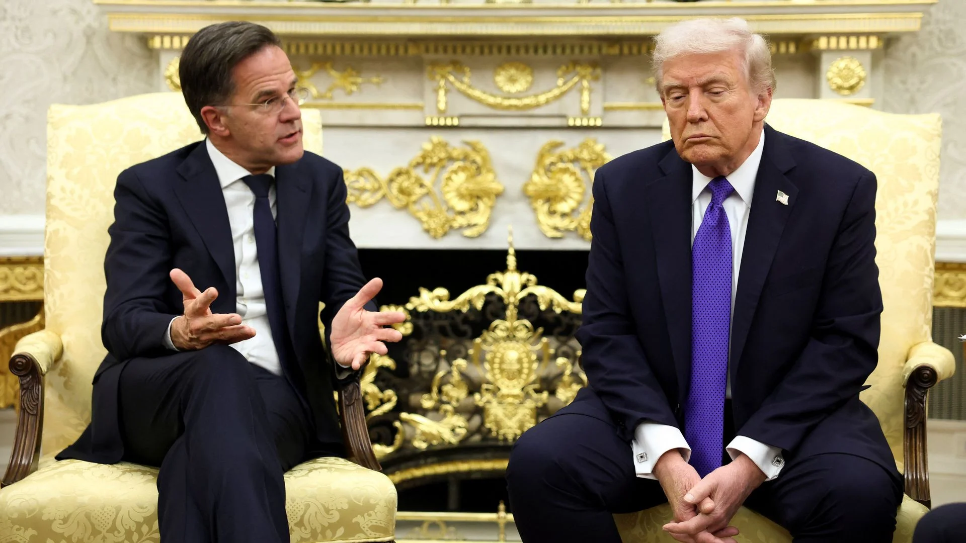 Trump hits out at NATO after meeting alliance chief