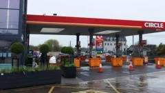 Irish cabinet meeting to be held to discuss ongoing fuel protests