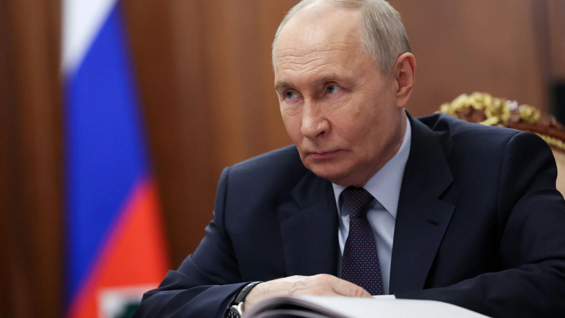 Ukraine and Russia accuse each other of violating Easter ceasefire