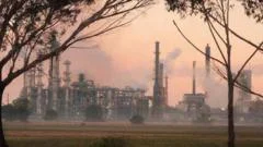 'Unprecedented' fire at Australian oil refinery to affect nation's petrol supplies