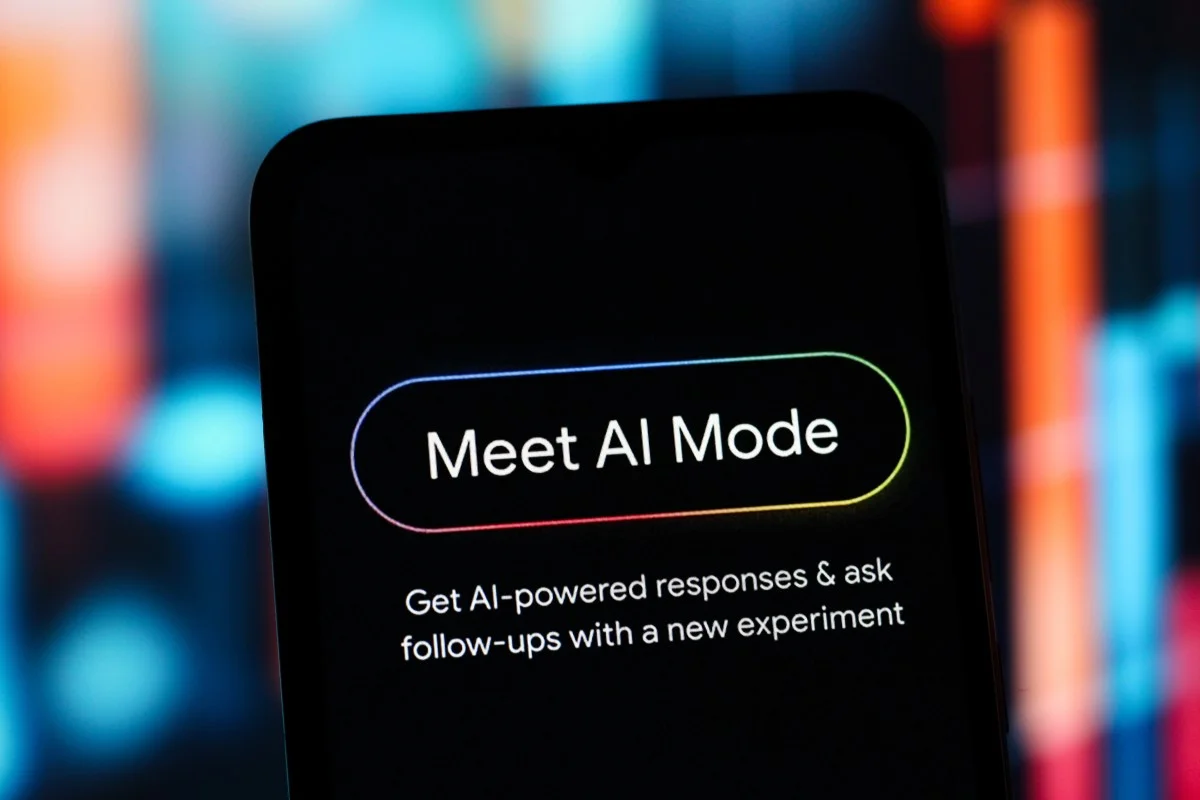 Google now lets you explore the web side-by-side with AI Mode