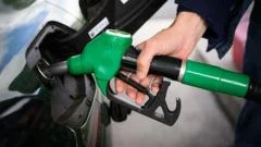 Oil prices plunge as Iran says Strait 'open'