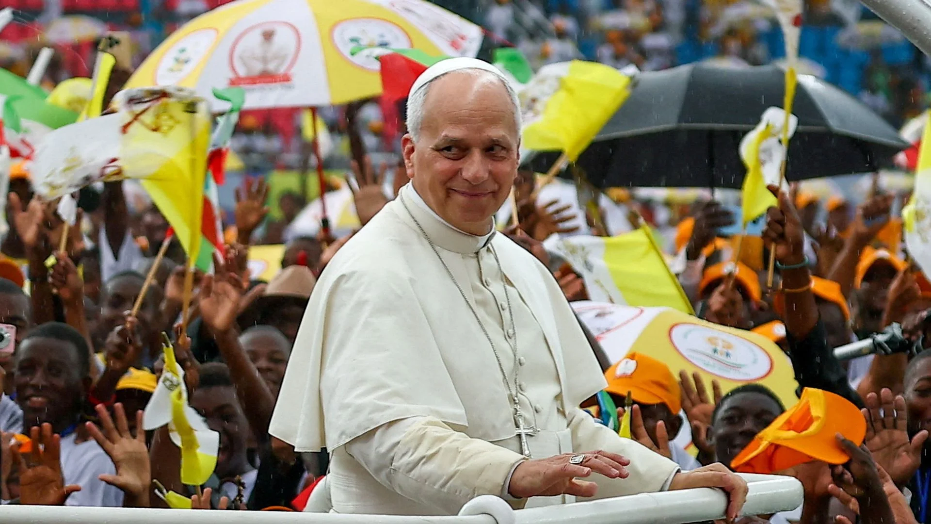 Pope finishes eventful African tour with prison visit - after war of words with Trump
