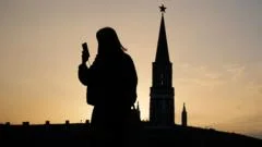 Steve Rosenberg: Kremlin's tightening grip on internet fuels Russian discontent