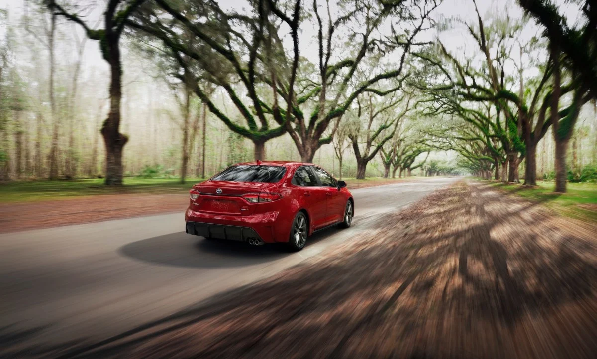 Toyota keeps betting on hybrid vehicles in the US