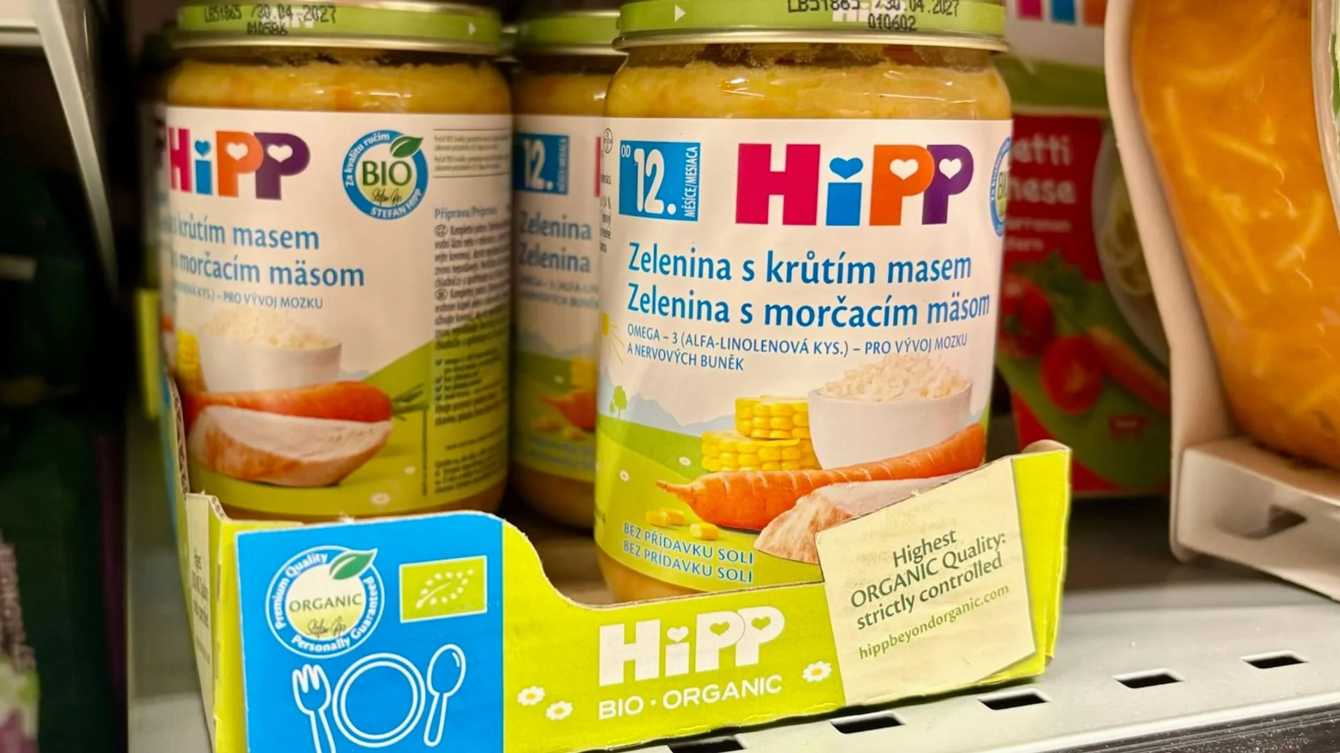 Man arrested after rat poison found in baby food jars
