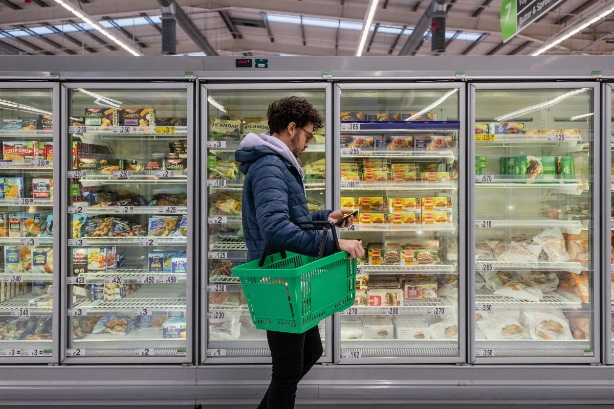 Barocal can cool your food and drink by squeezing a hunk of plastic crystals