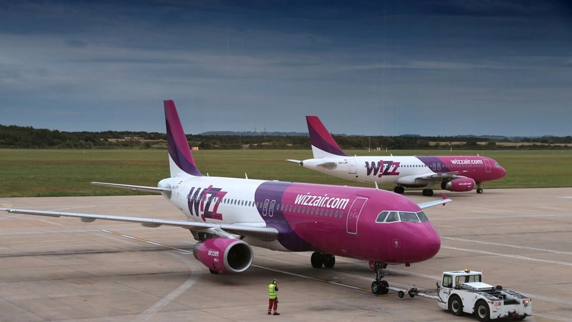 Which airlines are affected by Airbus disruption?