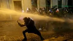 WW1 toxic compound sprayed on Georgian protesters, BBC evidence suggests