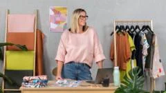 Shoppers loved the 'fabric queen'. Then, order by order, her story fell apart
