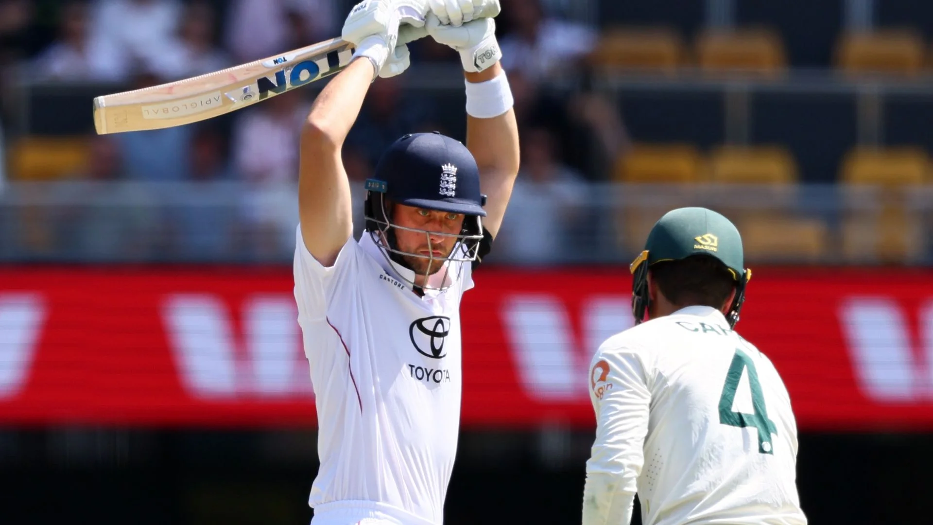 <a href='https://www.skysports.com/cricket/live-blog/12123/13478668/the-ashes-live-australia-vs-england-second-test-updates-and-score-from-day-nighter-at-the-gabba-in-brisbane' target='_blank'>The Ashes live: Follow the latest from the second Test</a>