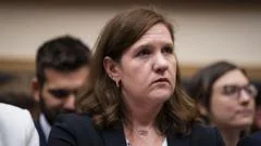 US Supreme Court appears poised to expand Trump's power to fire federal officials