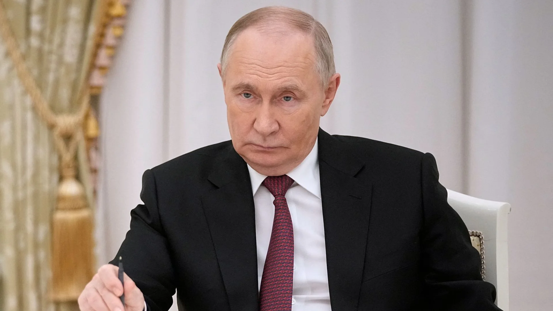 Putin looks to be preparing for more war, not less