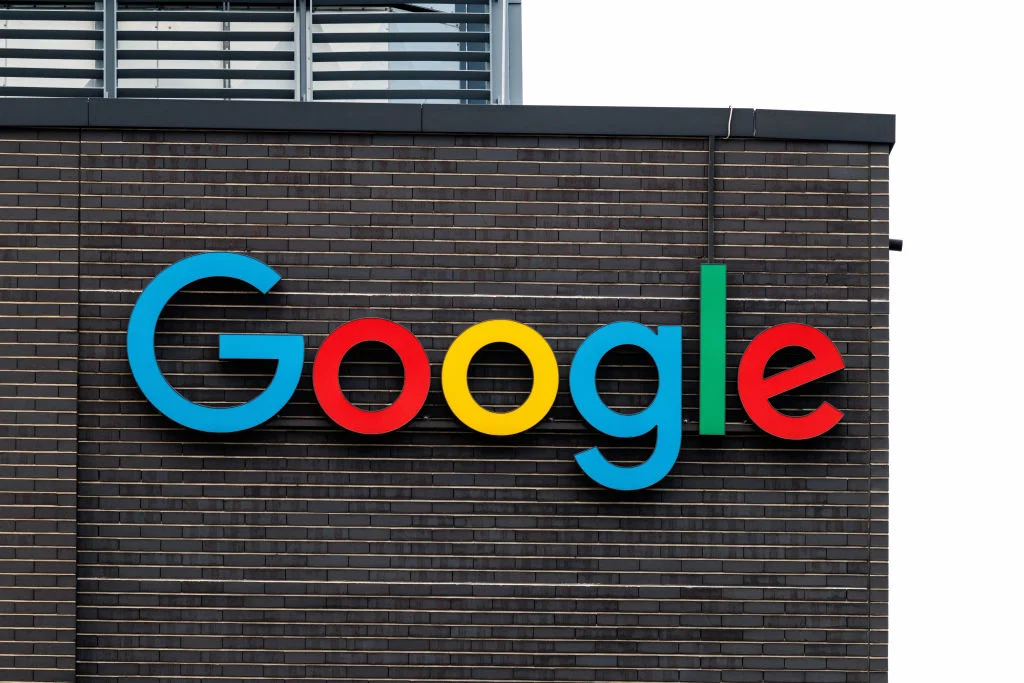 Google is testing AI-powered article overviews on select publications’ Google News pages