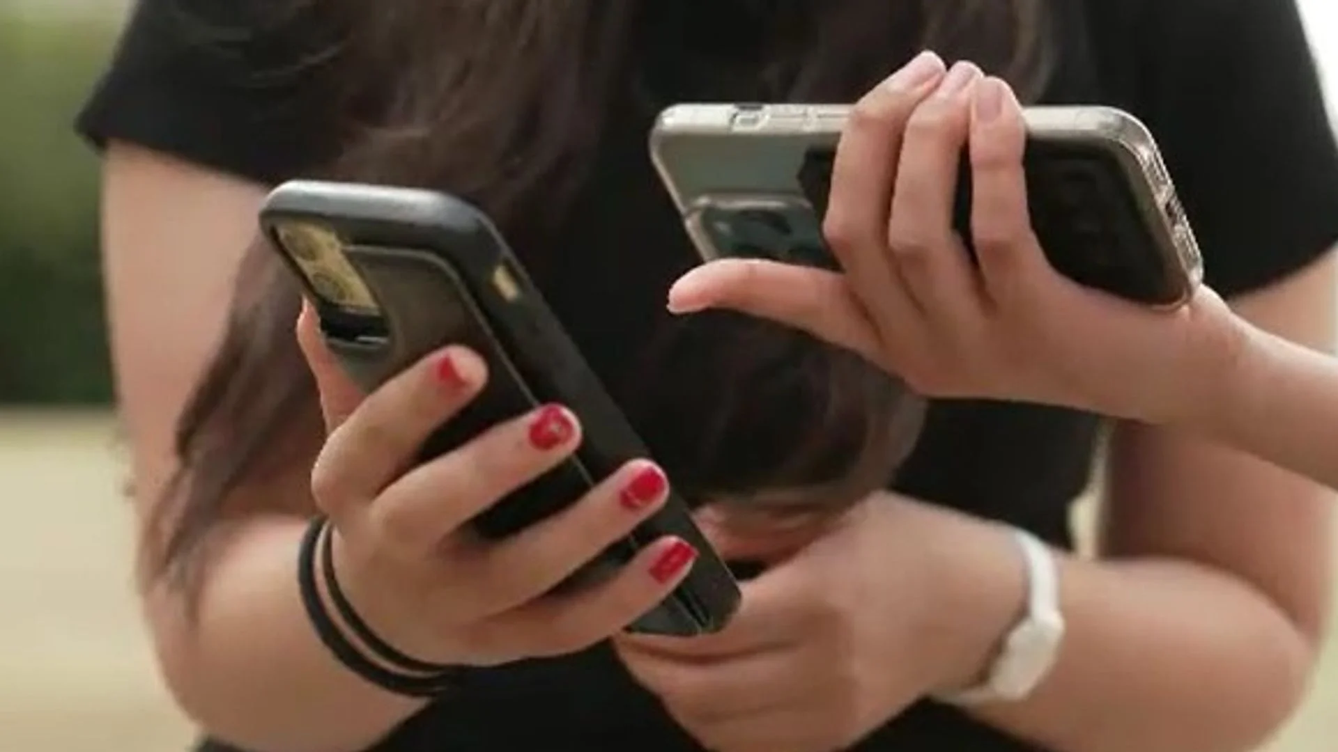 The Australian teenagers who claim they can outsmart social media ban